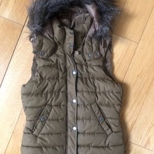 H&M puffer vest